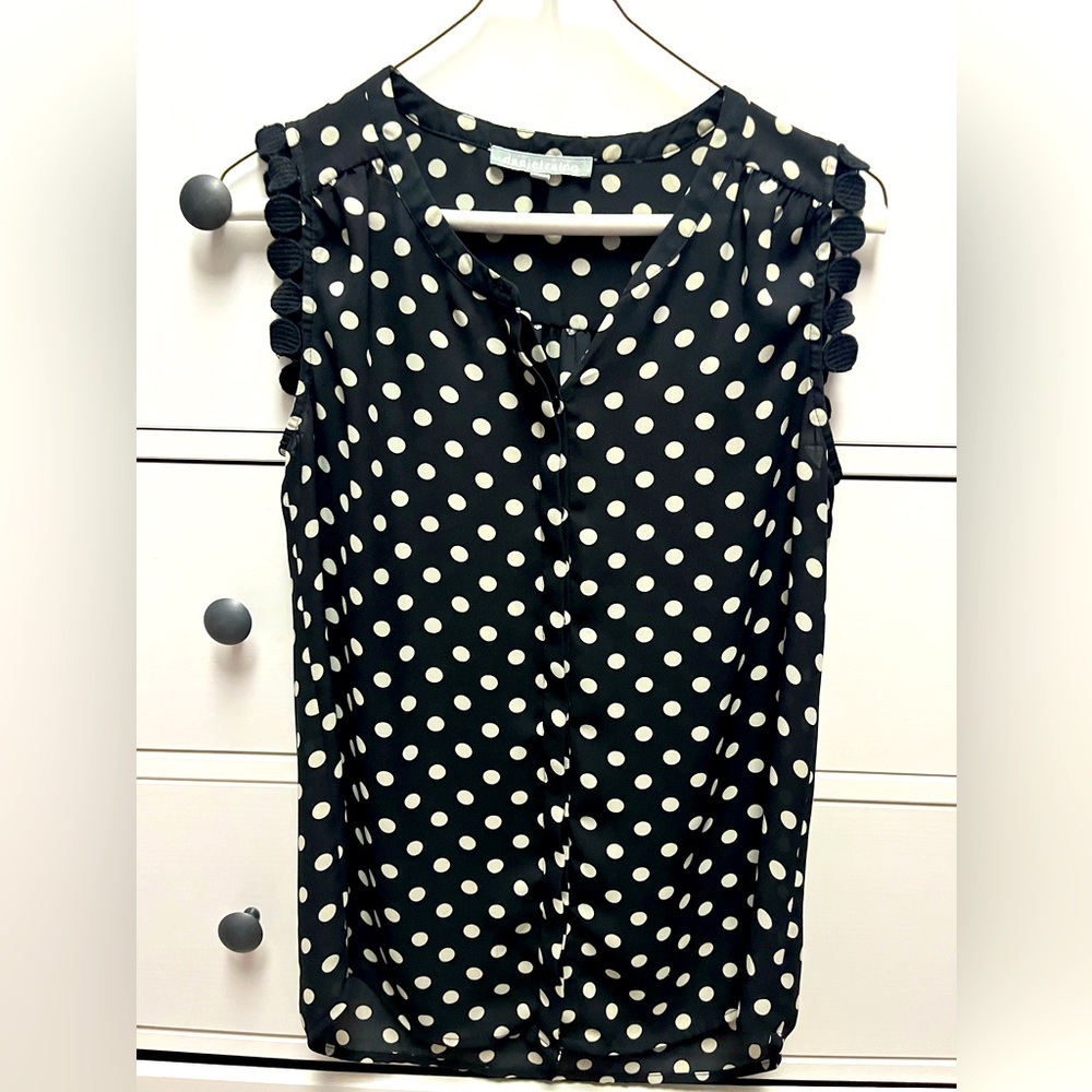 Daniel Rainn polka dotted black & white blouse